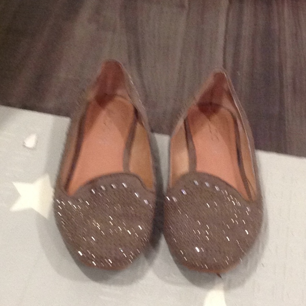 Studded flats